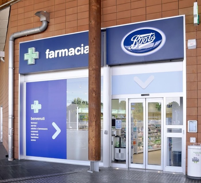 FARMACIA BOOTS LIMBIATE - LIMBIATE