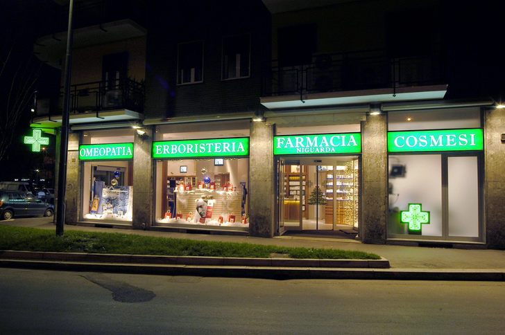 FARMACIA NIGUARDA - MILANO
