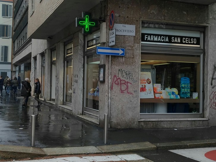 FARMACIA SAN CELSO - MILANO