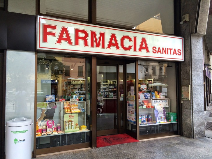FARMACIA SANITAS - MILANO