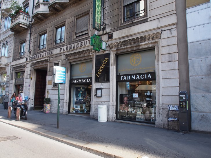 FARMACIA VERCELLI - MILANO