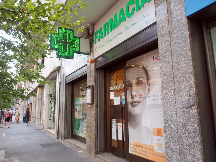 FARMACIA VITTORIA - MILANO